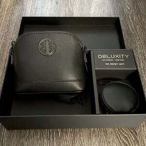Deluxity sleek small black purse and coin purse set brand new in box